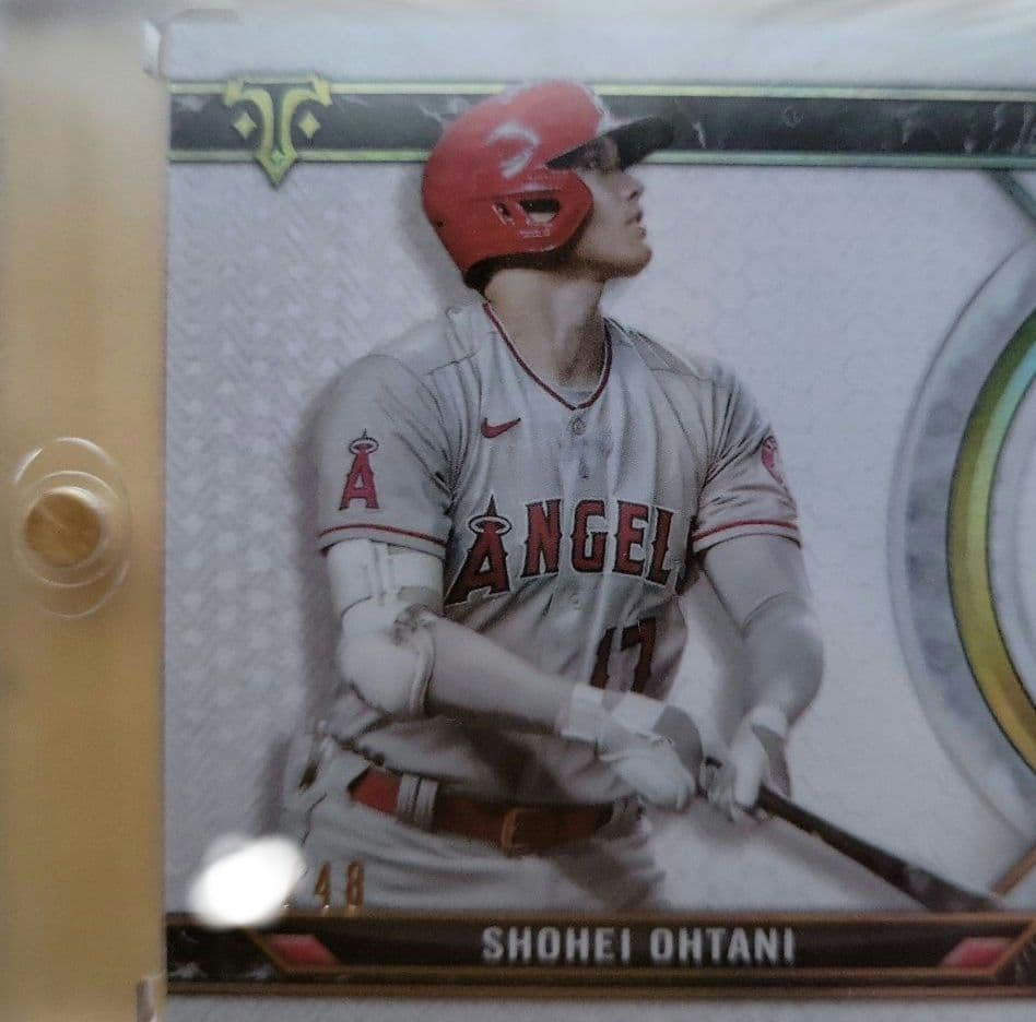 #◆お値引き★世界に48枚★レア大谷翔平 topps カード二刀流 MVP着用