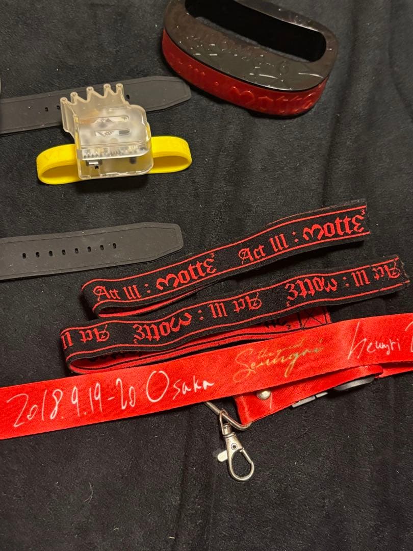 BIGBANG ビッグバングロゴ マイク型ライトとバッジセット