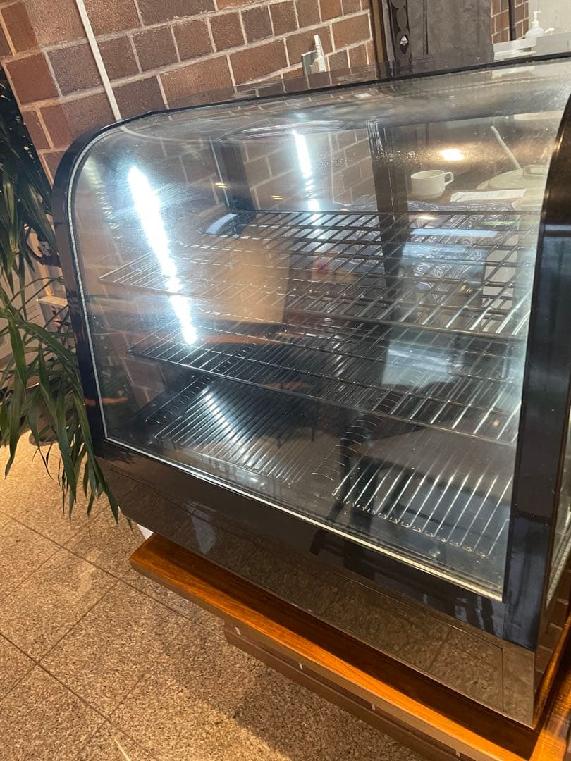 【週末値下げ】冷蔵ショーケース（黒） 3段 LED照明付き