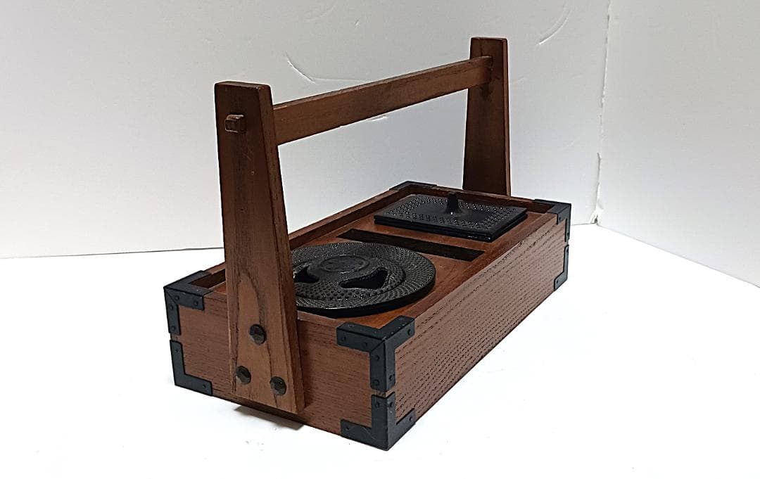 南部鉄器 岩鋳 煙草盆　灰皿　木製　木箱