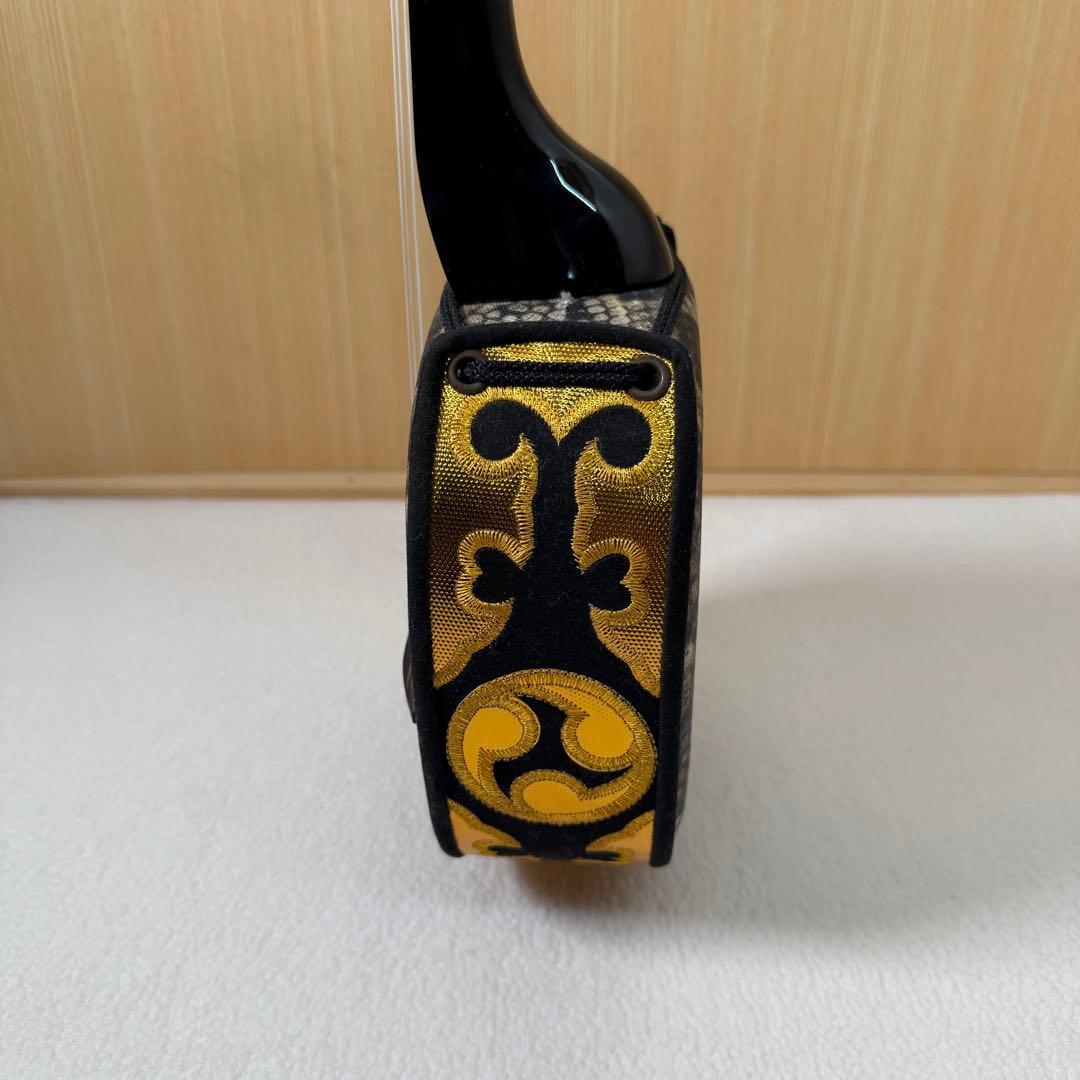 三味線　人工皮　沖縄　本体のみ　三線