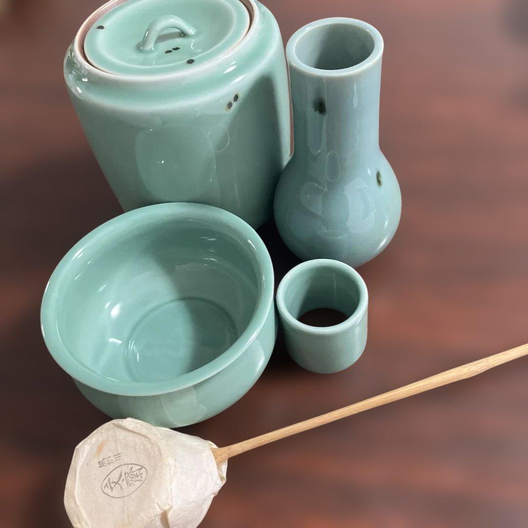 (1-135)青磁 飛青磁 陶器 茶道具セット風炉用柄杓付き