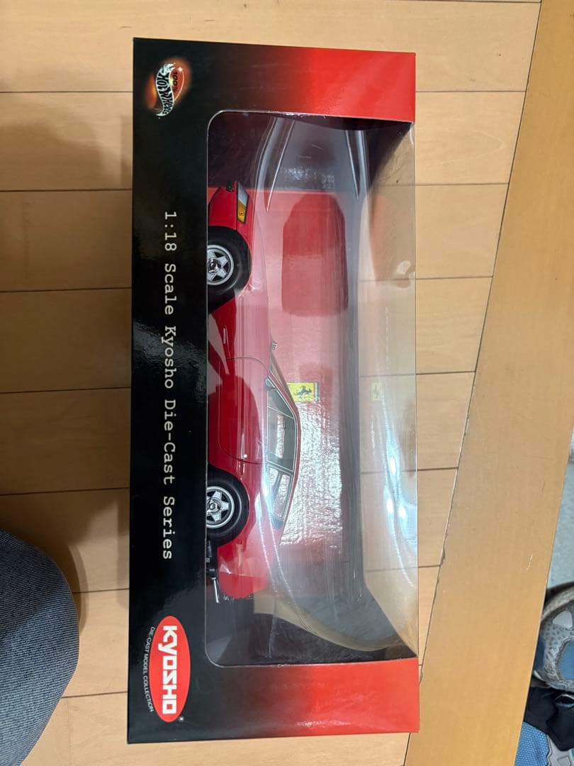 1/18京商 フェラーリ　365GTB DAYTONA