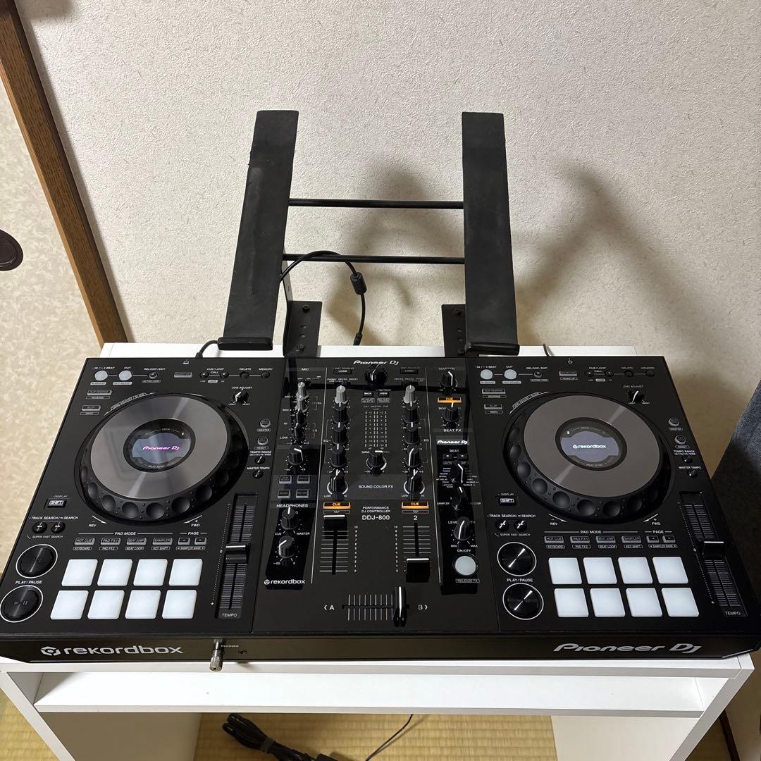 Pioneer DJ DDJ-800 DJ機材　おまけ付き　手渡しの場合値引き
