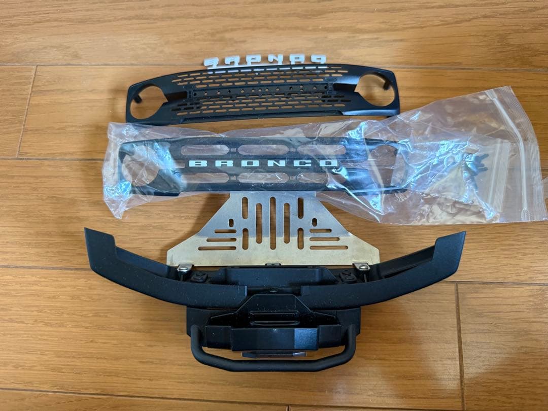 トラクサス trx4 ブロンコ ラプター仕様 未走行 traxxas