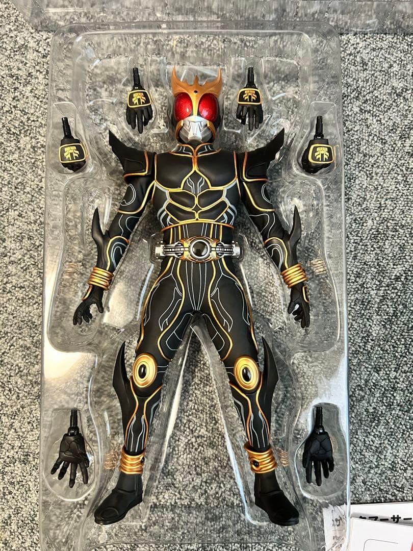リアルアクションヒーローズ No.759 RAH DX クウガ アルティメット