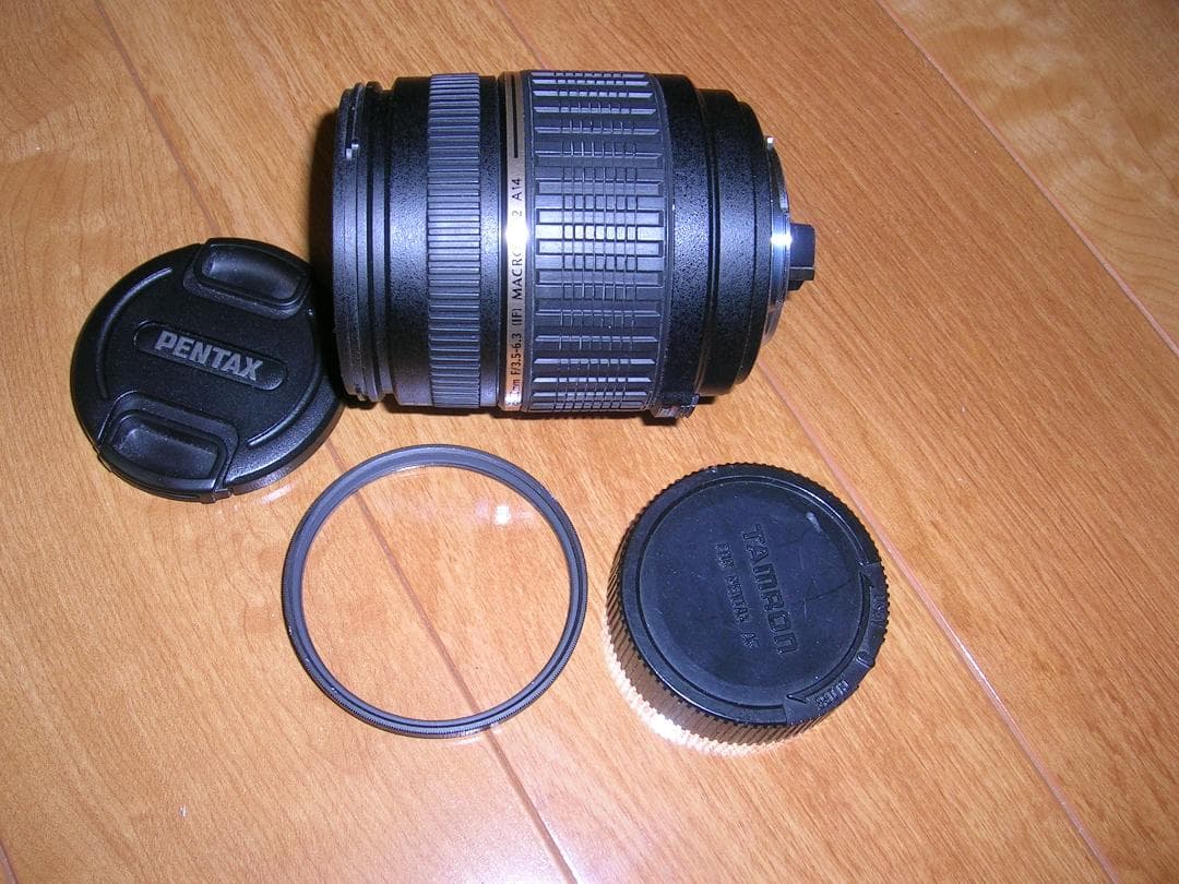 PENTAX K-3　TAMRON18-200 mm　バッテリーグリップ