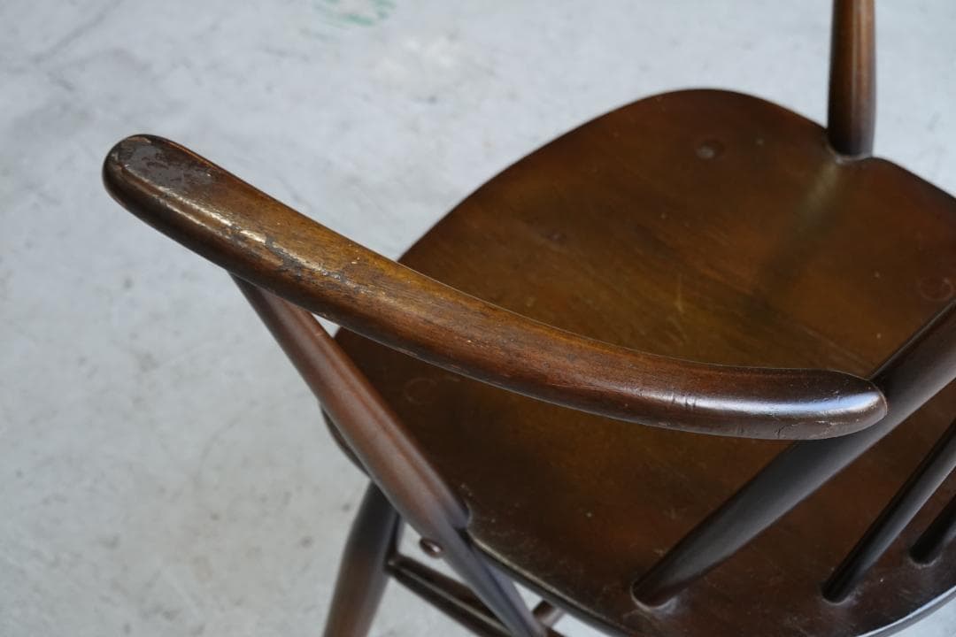 ERCOL / アーコール｜クエーカーアームチェア｜エルム材 1960年代