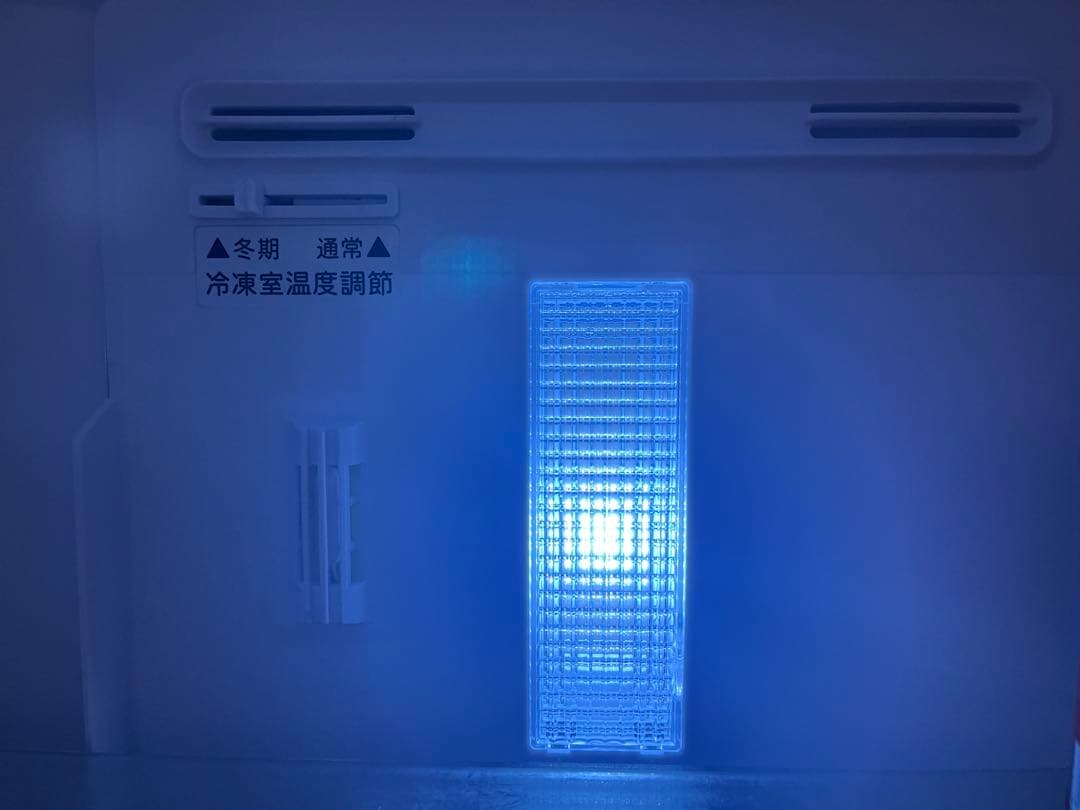 SHARP 冷蔵庫 LED照明付き