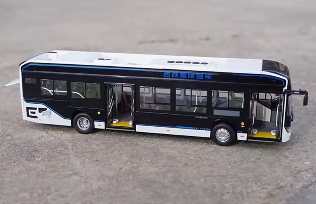 バスモデ1:42スケールバス純電気バスモデル