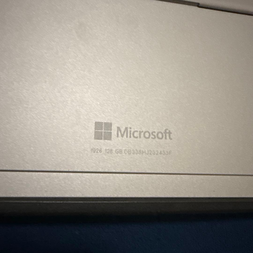 Surface Go ３
