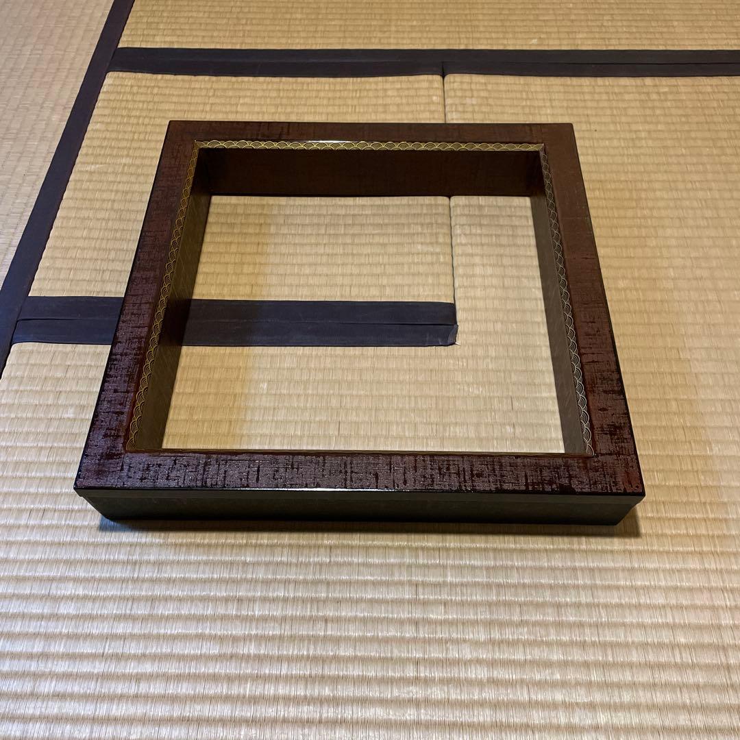 「京塗師」の名工【鈴木 光入】(作)の『炉縁』でございます。　茶道具