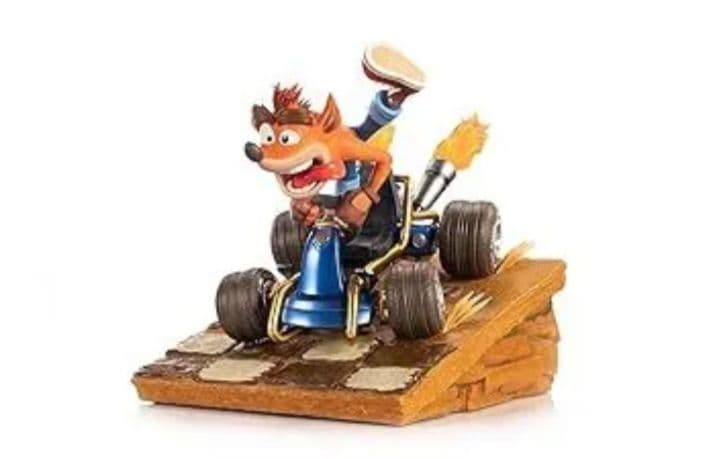 クラッシュ・バンディクー レーシング ブッとびニトロ! 　 スタチュー カート