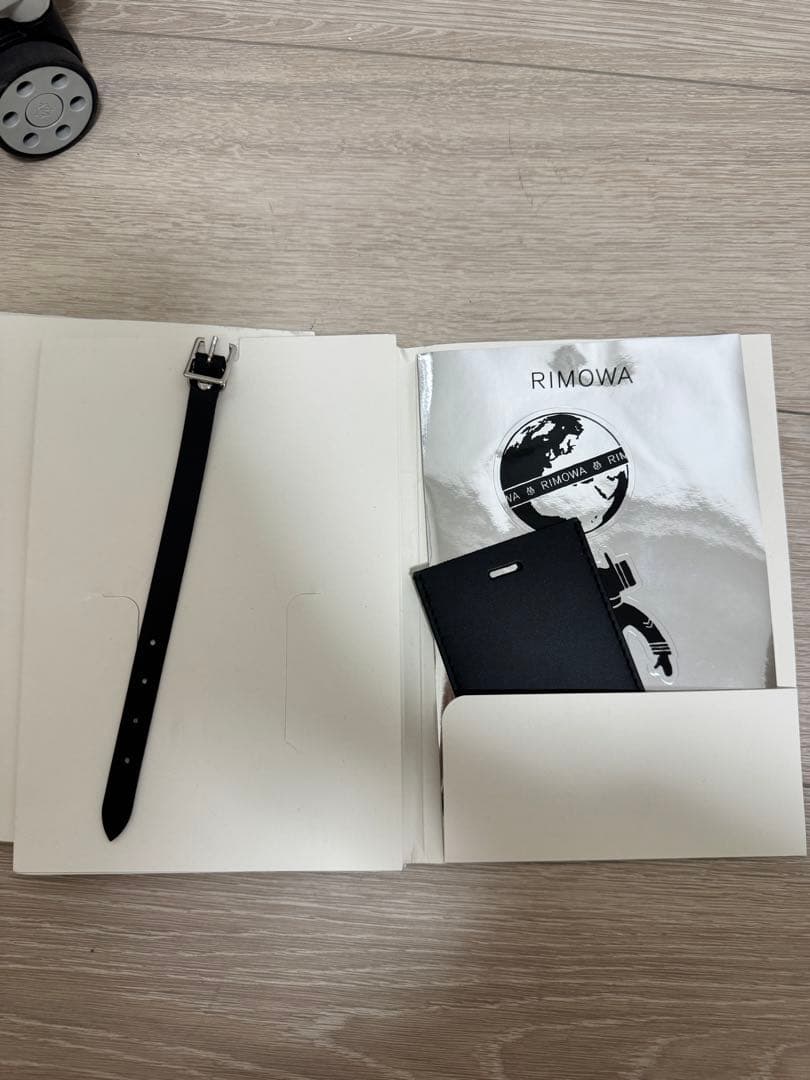 【きき】RIMOWA オリジナル　キャビン S シルバー