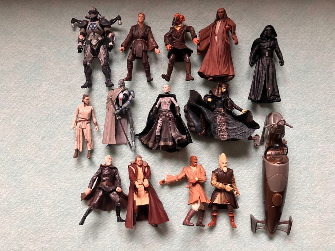 スター・ウォーズ フィギュアセット 30体＋台座