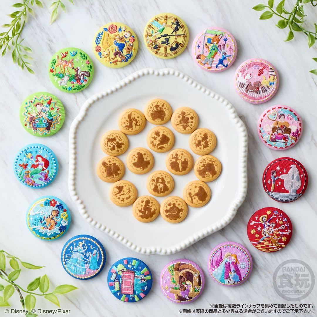 新品★Disney Characters【美女と野獣】刺繍缶バッジ★ビスケット2