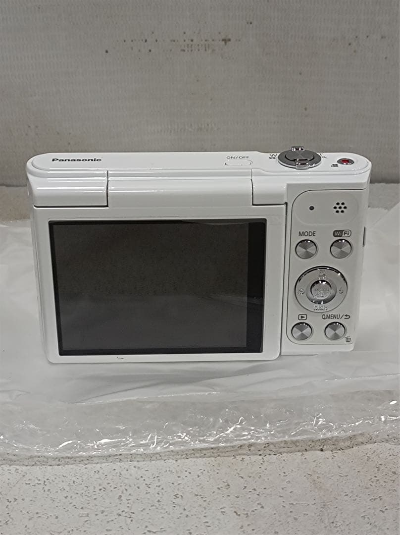 八6645【未使用品】 パナソニック デジタルカメラ LUMIX SZ10