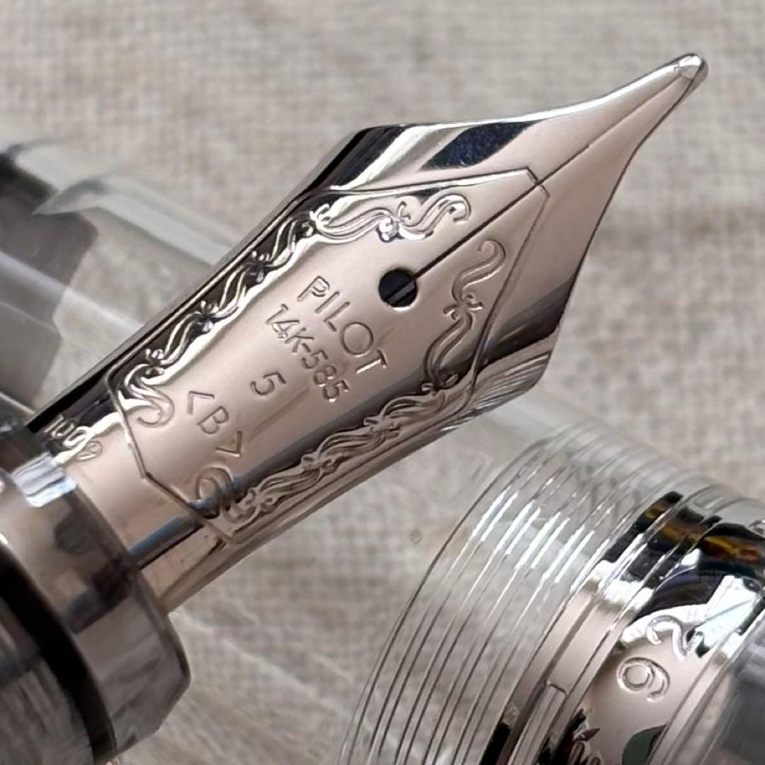 ✴︎PILOT✴︎ パイロットcustomカスタム　ヘリテイジ92 14Kケースあり