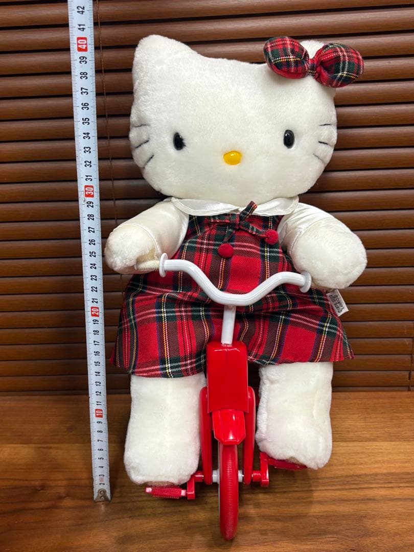 新品☆廃業した玩具店に飾ってあった ☆ハローキティメロディさんりんしゃ◎動作OK