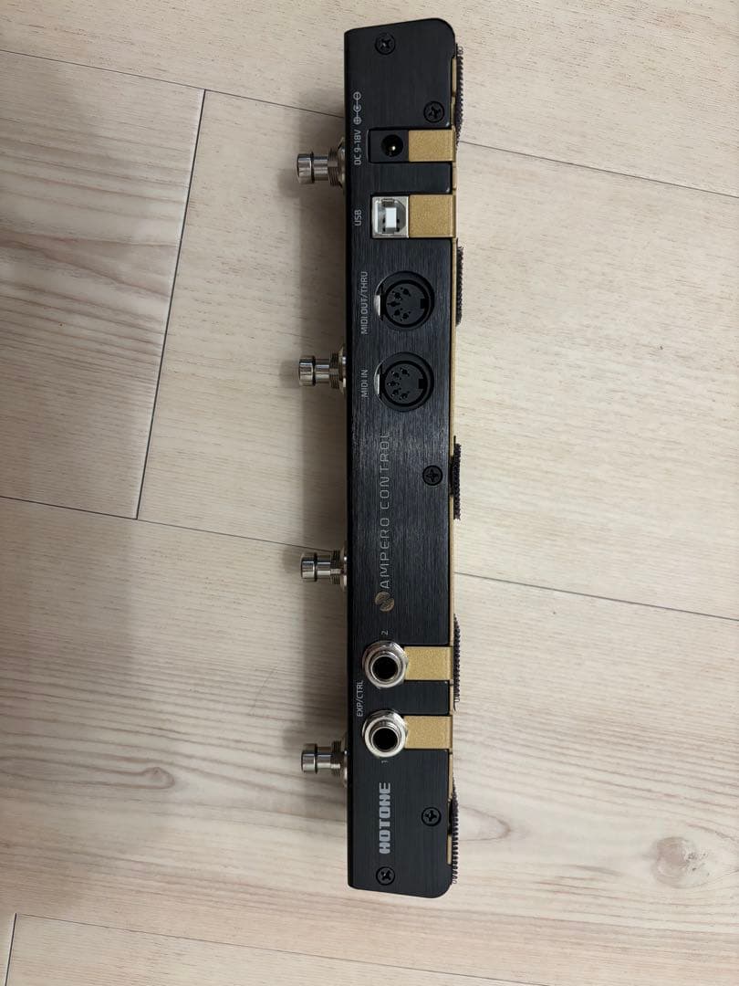 Hotone Ampero Control MIDI スイッチャー