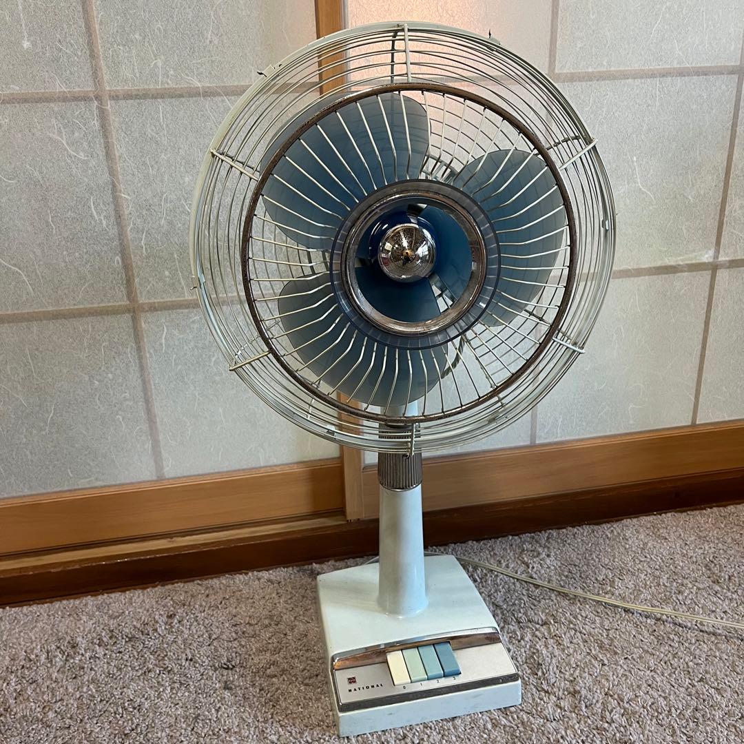 N*g様 昭和レトロ　ナショナル扇風機　水色30cm　ファン
