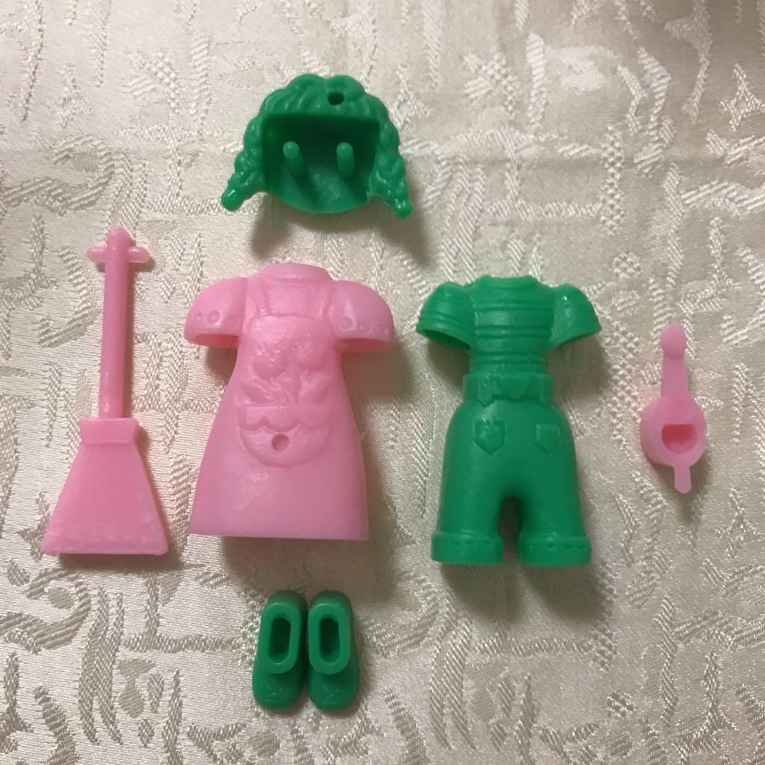 グリコおまけ　昭和　レトロ　パピーちゃん(にわそうじ　みずやり)