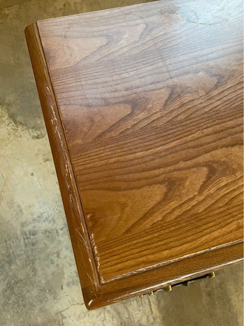 人気の丸脚　サイドボード　リビングボード　チェスト　収納棚