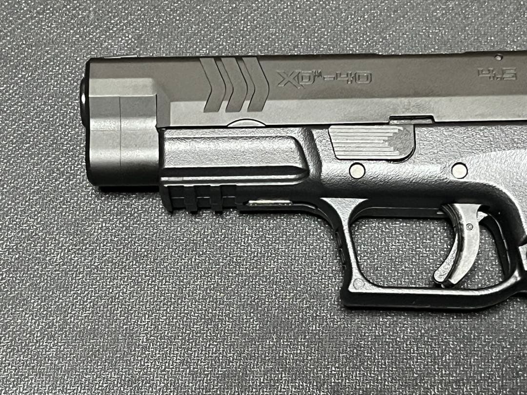 東京マルイ ガスブローバックガン XDM-40