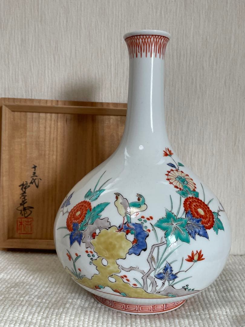 SALE◆今だけ七千円引、します！◆13代酒井田柿右衛門◆花瓶◆美品◆華麗です！