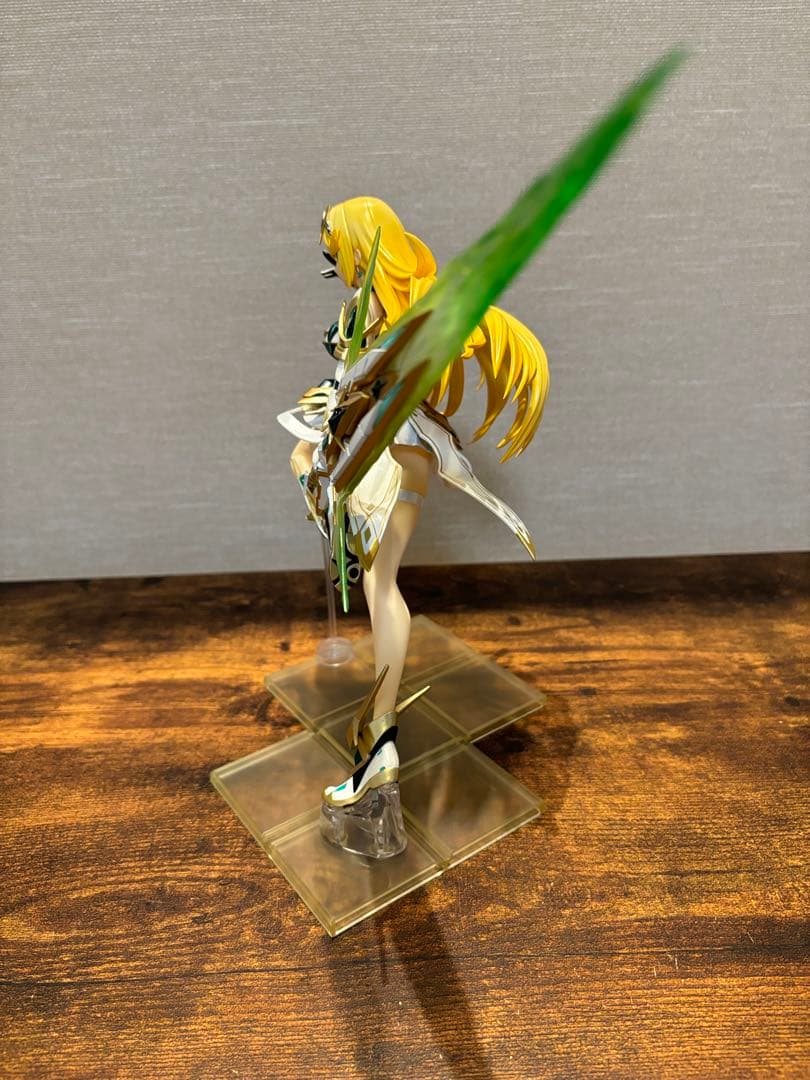 ゼノブレイド2 ヒカリ　フィギュア