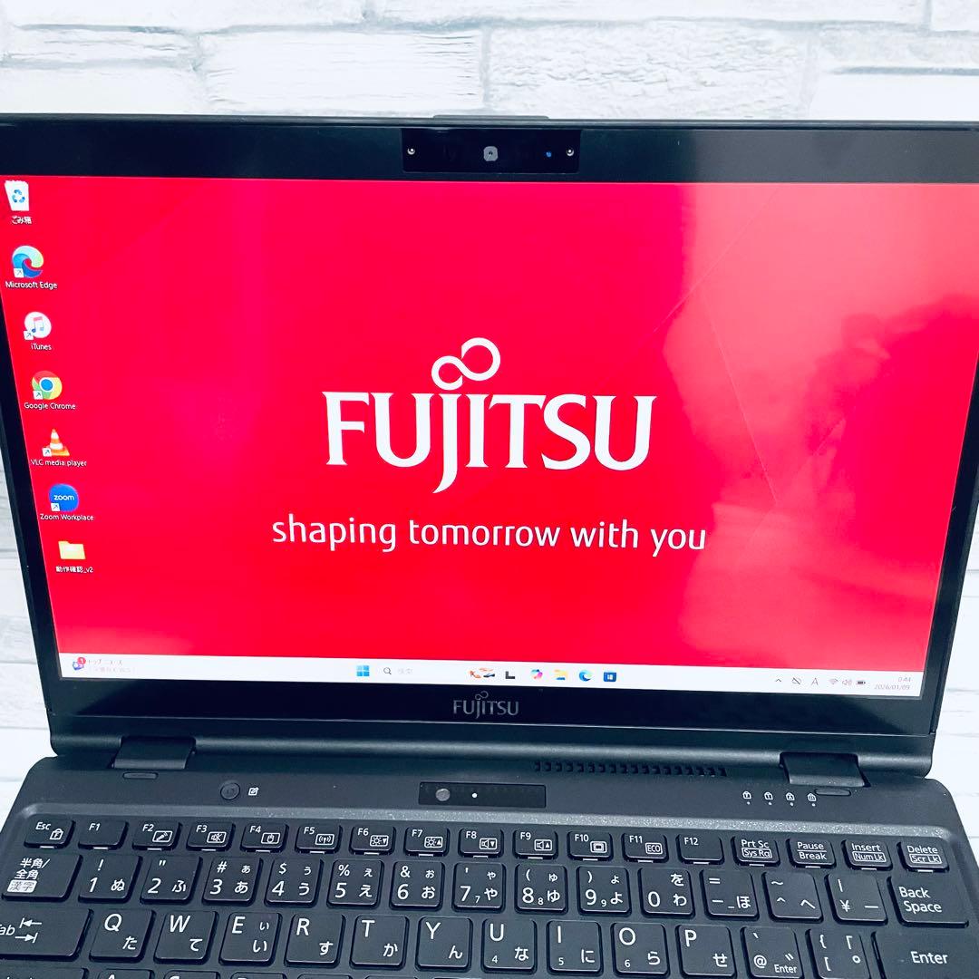 超美品　富士通 2in1ノートPC 第10世代core i5 オフィス LTE