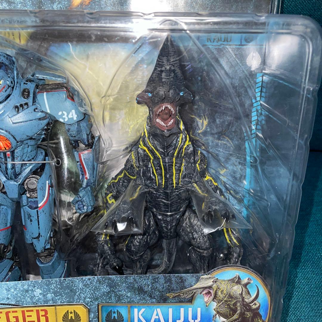パシフィックリム　ジプシーデンジャー　ナイフヘッド NECA フィギュア