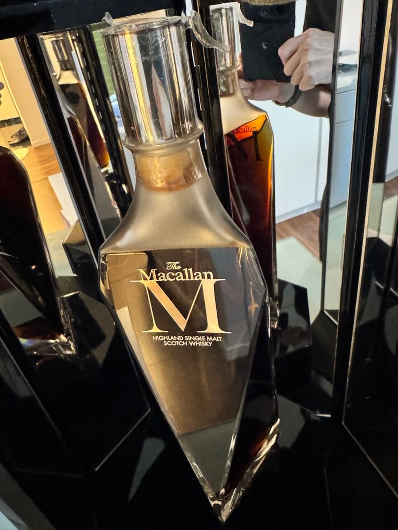 The Macallan M シングルモルトスコッチウイスキー　Mデキャンタ