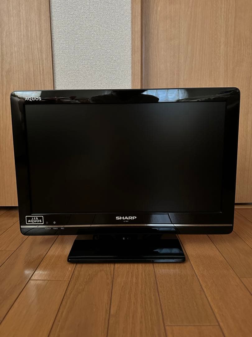 美品　SHARP液晶カラーテレビ