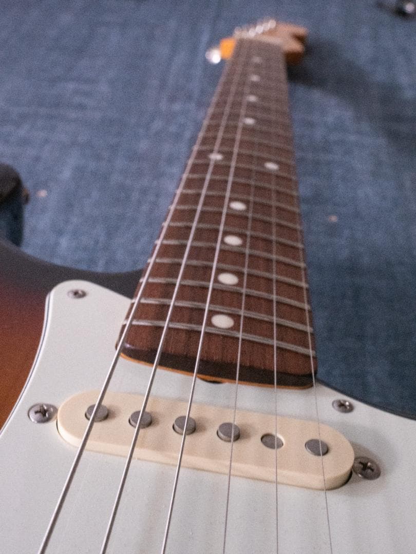 Fender Japan 2011 stratocasterほぼ未使用 mint